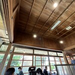 古民家食堂てぃーらぶい - 内観