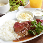 ビストロボナペ