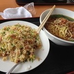 台湾料理 加茂 - ラーメンと焼き飯セット700円