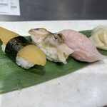 立食い寿司 根室花まる FOOD&TIME ISETAN YOKOHAMA店 - 