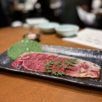 松阪牛炭火焼肉 東海亭 - 