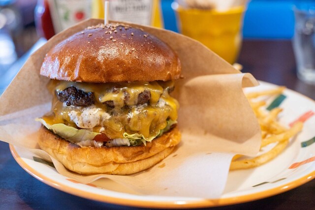 Nick&Renée 豊中本店 （ニック アンド レネイ） - 少路（大阪