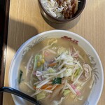 大阪ふくちぁんラーメン - 料理写真: