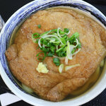こだわり手打ちうどん 山 - きつねうどん(昆布ダシ)1.5玉630円