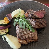 グリロジー バー＆グリル - 