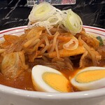 蒙古タンメン中本 - ゴモミ野菜アップ