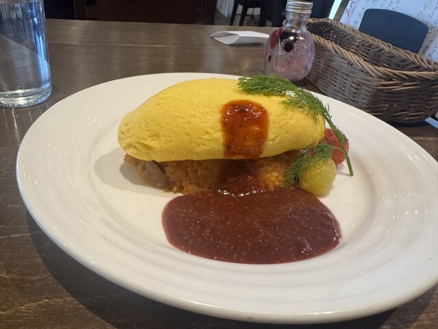 Bistro Dining Garden