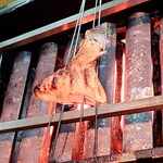 居酒屋 味平 - ブリかまを焼いてる様子②