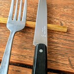 LIKE - オピネルのテーブルナイフ