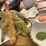 京出汁おでんと旬菜天ぷら 鳥居くぐり 池袋店 - 