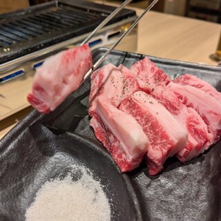 鶏焼き肉 とりべい - 料理写真: