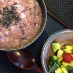 クイーンズベーカリーカフェ - 五穀朝粥セット880円