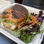 Nalu Health Bar & Café - 