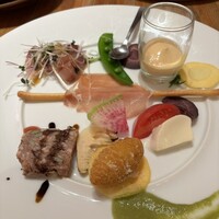 RIGOLETTO KITCHEN - 