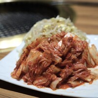 中目黒焼肉 登牛門 - 無限もやし・無限白菜キムチ