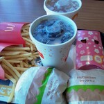 マクドナルド - マックチキンセット1,000円といちご大福パイ200円