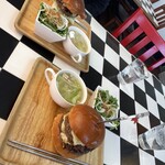 ハンバーガー モミジ - 