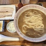 炭火焼濃厚中華そば 奥倫道 - 