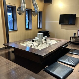 木の温もりが感じられるオシャレな店内☆