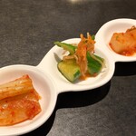 仙台牛焼肉 花牛 - キムチ盛合わせ