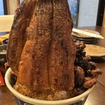 うなぎ料理 三代目うな東 昭和四十四年創業 中川本店 - 外サクっ中ふわっっの感動的な極上の美味しさ