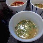 麺紡 - マイルドなコク とりとん