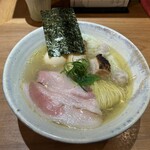 ジャパニーズ ラーメン 五感 - 
