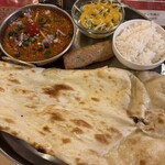 本格インドカレーの館 スパイス - 