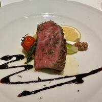 マンジャーモ - 