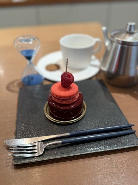 エクラデジュール 豊洲ベイサイドクロス店 （Eclat des jours