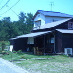 うどん あずま家 - 通りから入ったとこにあります。