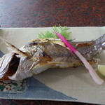 割烹 戸田本店 - イサキの塩焼き