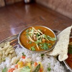 スパイス・ツリー - 久々のスパイスツリーチキン