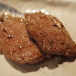 手打蕎麦 ふじや - 肉も脂も美味しい