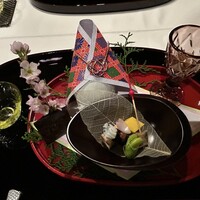 段屋鈴江 - 
