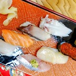 鮨処魚徳 - 日替わり にぎり