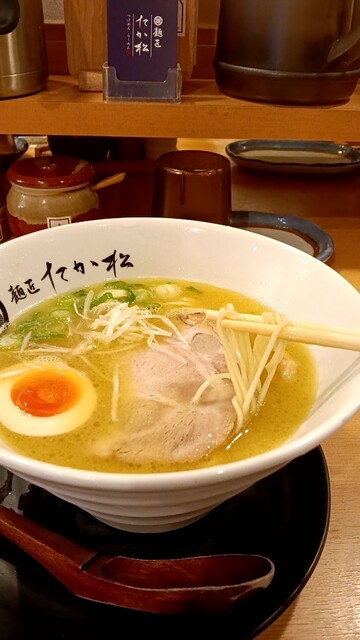麺匠たか松 京都駅ビル拉麺小路店 - 京都/ラーメン | 食べログ 麺匠たか松 京都駅ビル拉麺小路店 - 京都/ラーメン | 食べログ