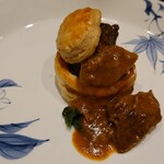 肉料理ふくなが - ビーフシチュー(パイの器と蓋付き)