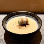 銀座 有涯 - お椀　ごぼうとフグの白子