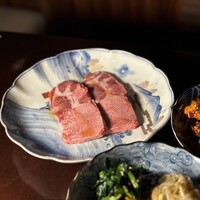 焼肉 にくだらけ - 