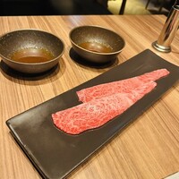 焼肉うしごろ 新宿三丁目店 - 