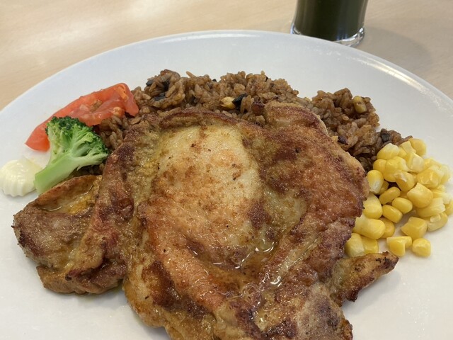 Jonathan Suitengu Ekimae Ten photo 5