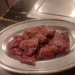 ホルモン焼肉 縁 - レバー塩