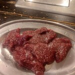 ホルモン焼肉 縁 - レバー塩