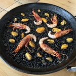 Casa Maians - イカ墨のパエリア