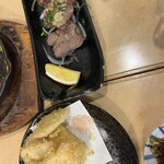 串揚げ角打ち しらすくじら - 