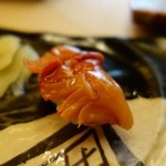 すし善 - 旬(8640円)・赤貝