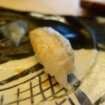 すし善 - 旬(8640円)・ひらめのえんがわ