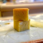 すし善 - アラカルト・玉子 海老のすり身入り