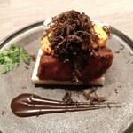 焼肉うしごろ 梅田店 - トリュフたまごヒレカツサンド